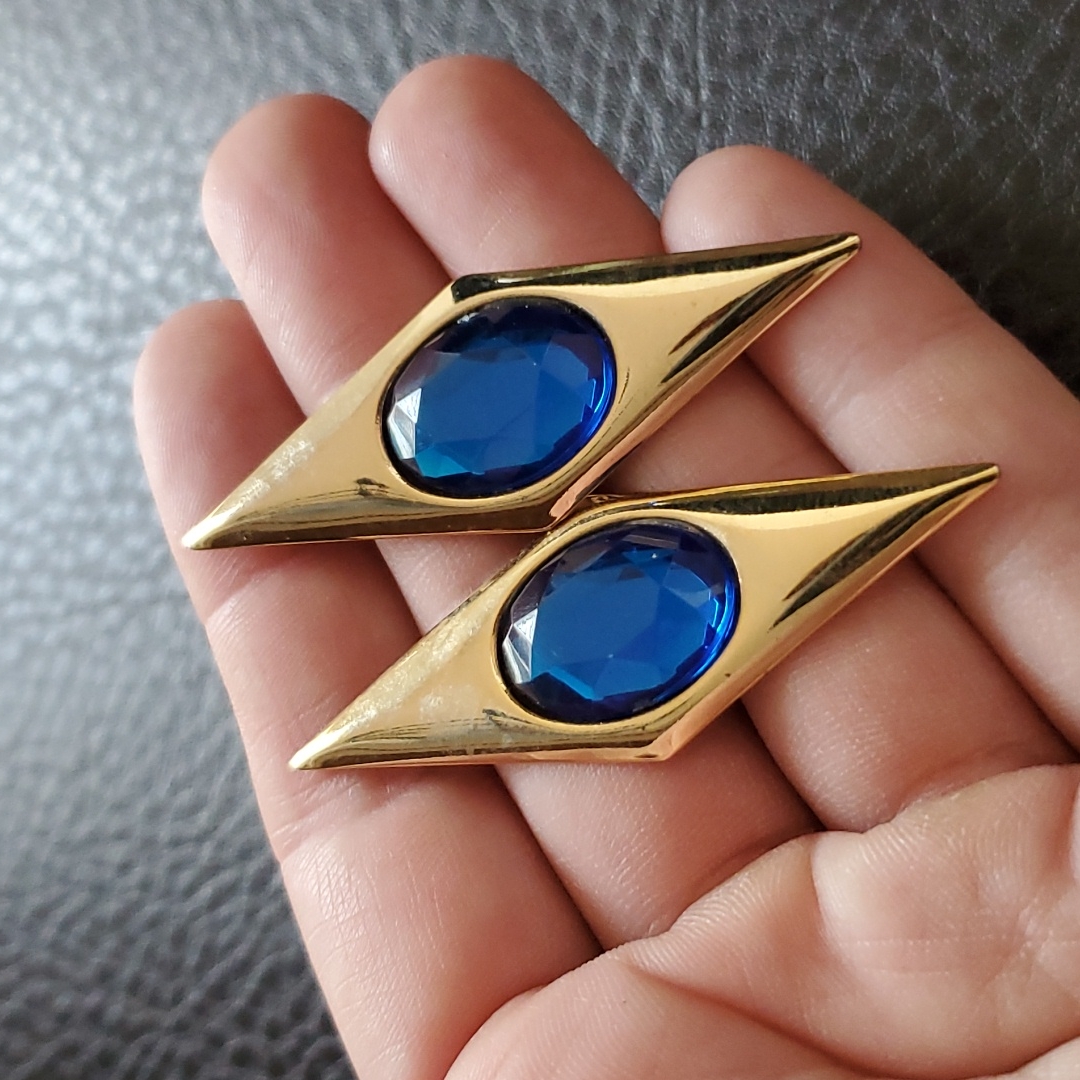 Vtg Earrings